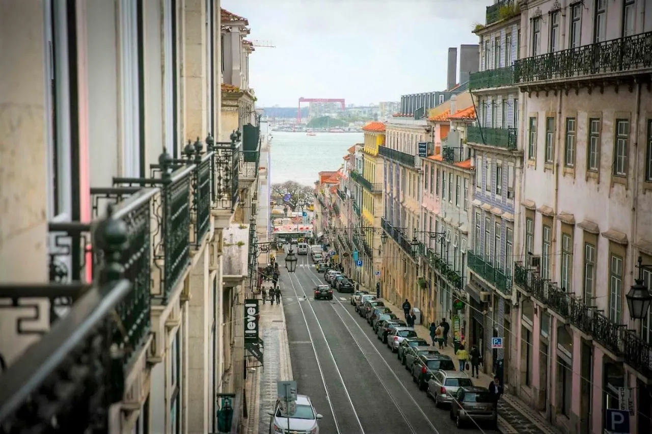 Luxury And Beautiful Apartment In Chiado Lisboa