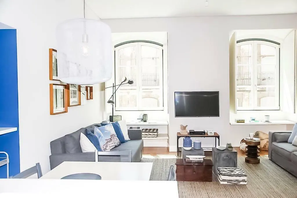 Luxury And Beautiful Apartment In Chiado Lisboa